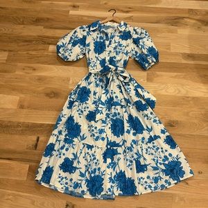 Spring midi dress size small